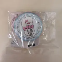 エスターバニー クリームバニー 缶バッジ 【未開封品】