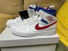 新品、未使用 AIR JORDAN 1 MID 26cm