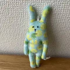 クラフトホリック　12㎝パイナップル模様ウサギマスコット