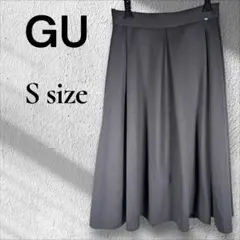 良品 GU フレアスカート S 黒 ひざ丈 カットソー素材 上品シルエット 清楚