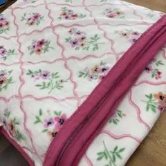 Rady 花柄フリース毛布 - メルカリ