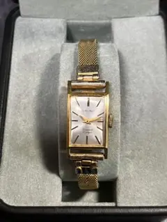 Item thumbnail for item 553ddb61-2f0f-41db-bfa7-e02837e1ff4a