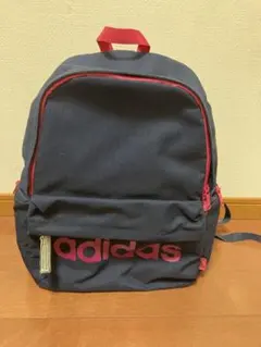 adidas アディダスリュック　ネイビー