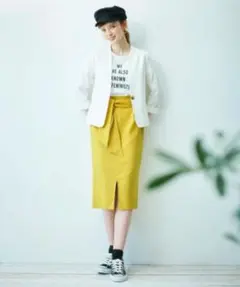 ルクールブラン　リネンライクベルテッドイージータイトスカート　スリット　黄色