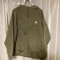 adidas オリーブ プルオーバーナイロンジャケット