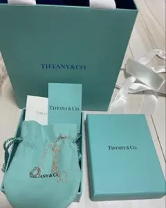 新品未使用Tiffany & Co. シルバー ハートネックレス