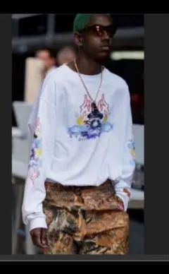 heron ロングtee ＴWizard T-Shirt 6万円超え！のサムネイル