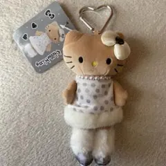 新品　ハローキティ　ぬいぐるみキーホルダー　ホワイト　ドット柄　足長　②