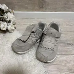 New Balance グレー スニーカー