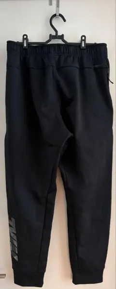 Nike 黒 ジャージパンツ