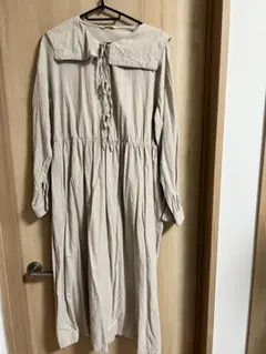 【美品】エヘカソポ ベージュ 長袖 ワンピース 襟付き