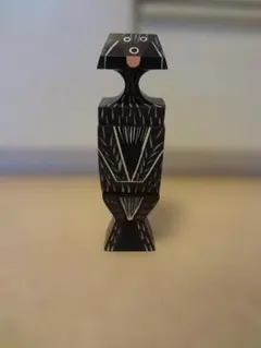 A Wooden Dolls Dog　アレキサンダー・ジラード　Vitra