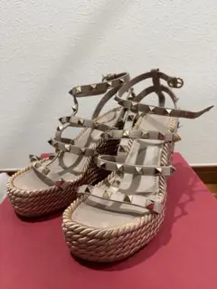 新品未使用】VALENTINO ロックスタッズ カーフスキン ウェッジサンダル