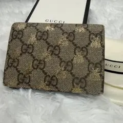GUCCI グッチ 二つ折り財布 GGビー ハチ pvc ブラック ベージュ金
