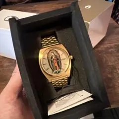 【極美品・電池交換済】NIXON × SANTA CRUZ　コラボモデル　腕時計 極美品・電池交換済】NIXON × SANTA CRUZ コラボモデル 腕時計