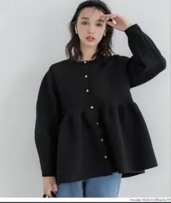 coca フレアニットカーディガン　長袖　ペプラムトップス　コカ　美品