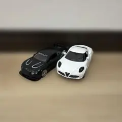 西松屋　ベントレー・フェラーリ車のサムネイル