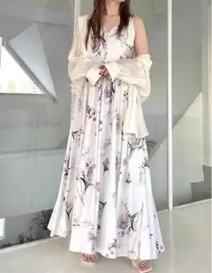 翌日発送FRAY I.D ボタニカルプリントキャミソールワンピース