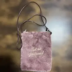 パープルファーショルダーバッグ