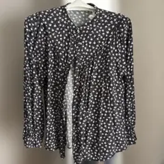 American holic 花柄長袖シャツ 黒と白