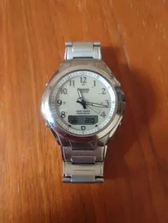 CASIOカシオ LCW-110 リニエージ ウェーブセプター 電波ソーラー