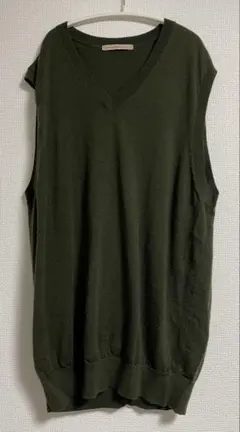 ユニクロ　エクストラファインメリノ　Vネックニットベスト ダークグリーン