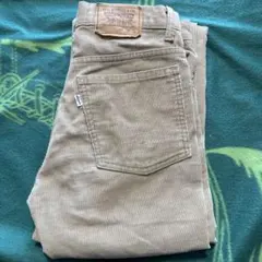 Item thumbnail for item 47319156-ffb3-468f-812d-59c24a134b52