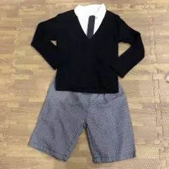 美品！男の子　フォーマルスーツ サイズ100 黒/白