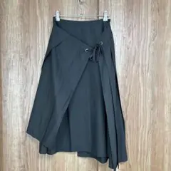 A/T ATSURO TAYAMA アシンメトリープリーツ巻きスカート