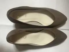 パンプス シンプル 低めヒール クッション グローブのサムネイル