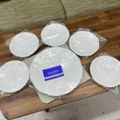 ナルミ　ケーキセット皿　ボーンチャイナ