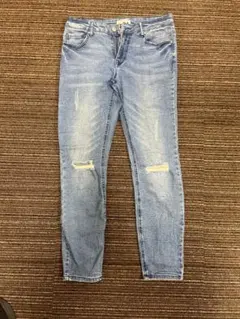 Item thumbnail for item 960ba2ce-fbfe-40d6-a332-0f788ed948bf