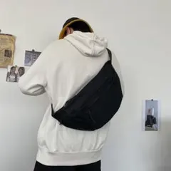 ショルダーバック キャンバス ユニセックス 大容量 ブラック 397