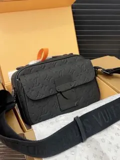 LOUIS VUITTON モノグラム ショルダーバッグ