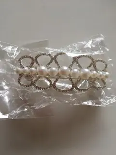 新品未開封 パールラメバレッタ フォーマルな時に。