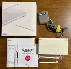 ニンテンドー DS lite クリスタルホワイト　箱付き