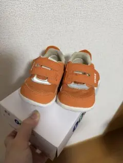 14cm スニーカー