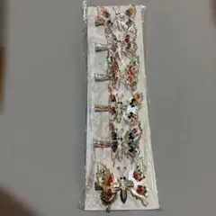 蝶の形ヘアクリップ　アクセサリー