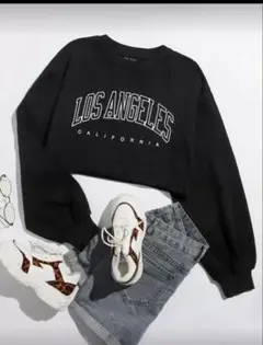 sheinクロップドスウェット　短丈トップス　ショート丈ロンT
