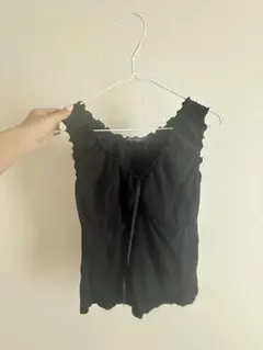 Brandy Melville ブラック キャミソールのサムネイル