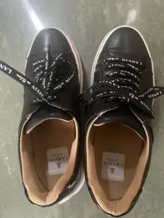 LANVIN ブラックレザー スニーカーのサムネイル