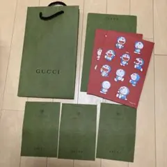 GUCCI ドラえもん　グッチ　紙袋　ショップバッグ