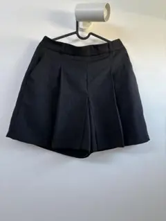 GU ブラック プリーツショートパンツ XL