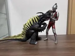 CCP ウルトラマン ネロンガ 対決セット