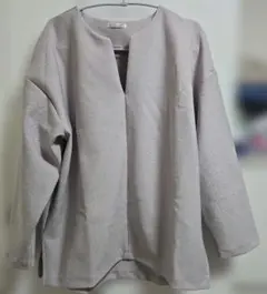 キーネック Tシャツ