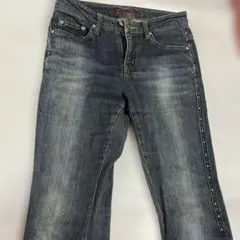 ビーズ装飾付きダークブルーフレアデニム