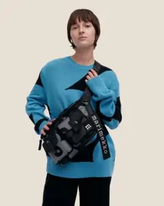 新品マリメッコ Sling Bag M Solid ショルダーバッグ