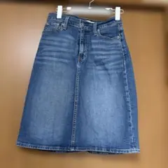 Levi's クラシックデニムスカート 26