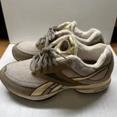 リーボック Reebok イージートーンスニーカー