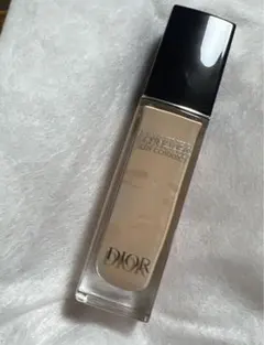 DIOR スキンフォーエバースキンコレクトコンシーラー　1CR
